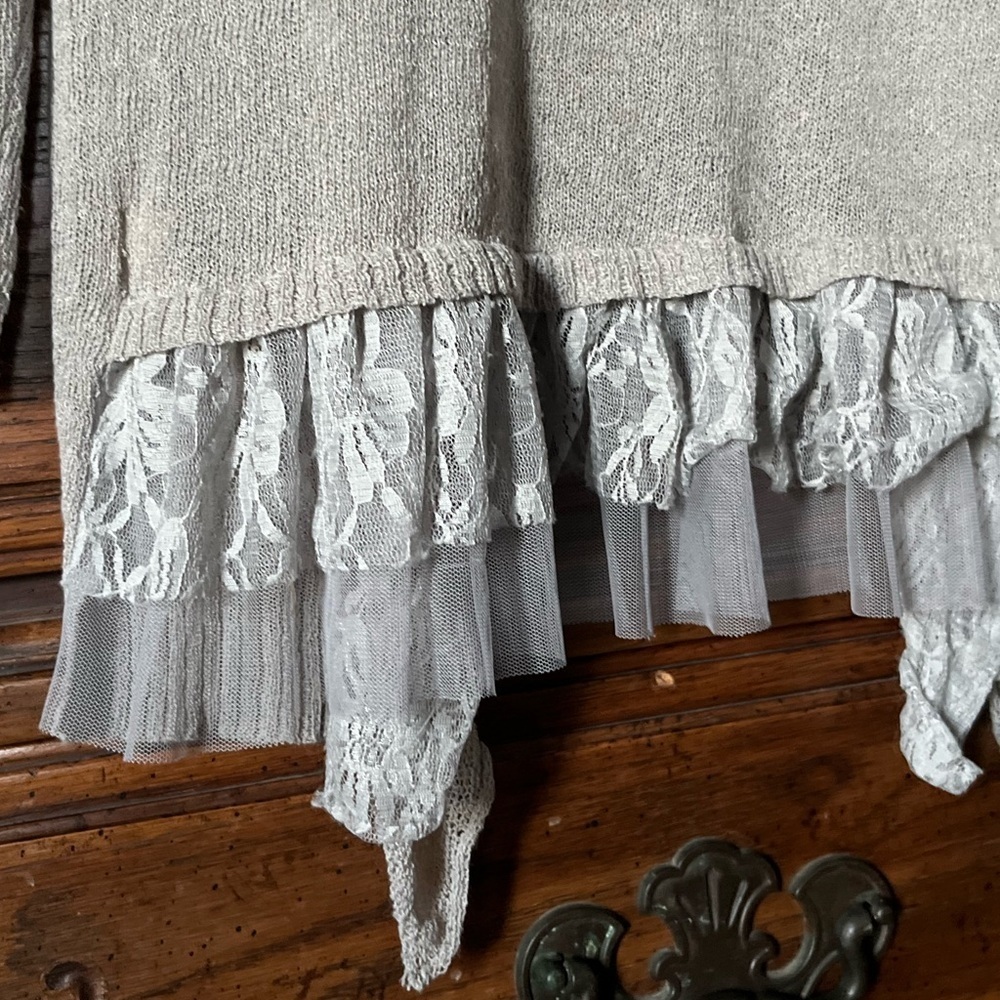 A'Reve Light Gray Ruffle and Lace Cardigan - Picture 5 of 9